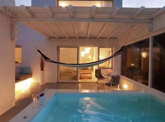 Mykonos Point Luxury Villas *