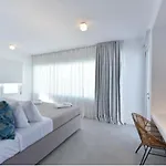 Mykonos Point Luxury Villas *